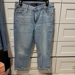 GAP Women's universal slim boyfriend Jeans light blue